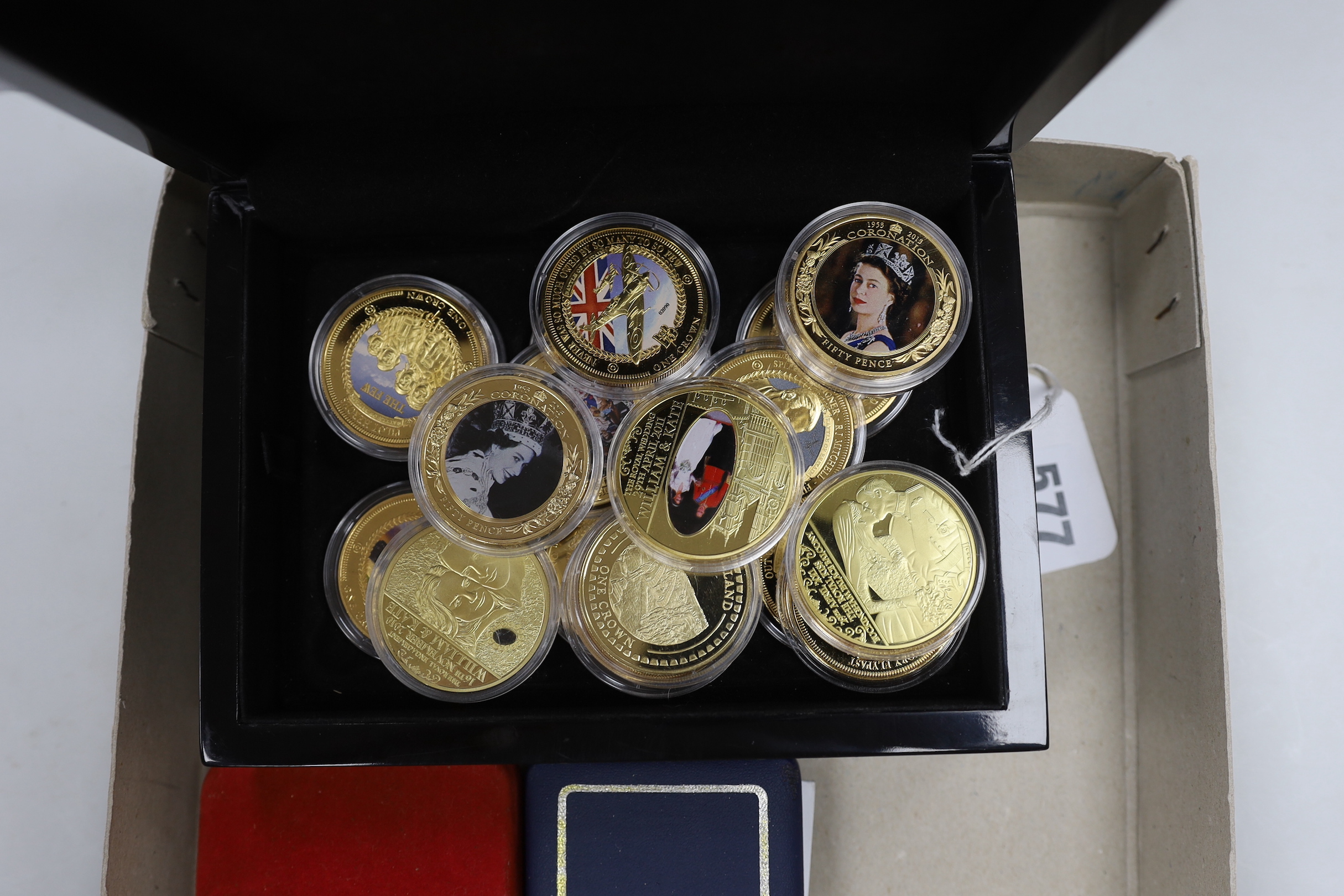 A quantity of QEII Royal Commemorative coins/medallions